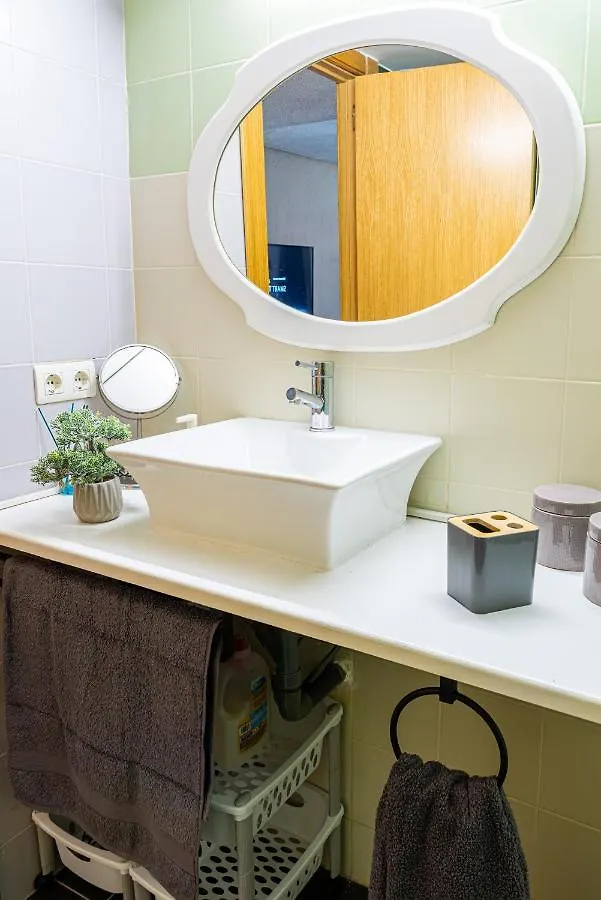 טורמולינוס Nogalera Soul, City Center Apartment By Namaste Elite