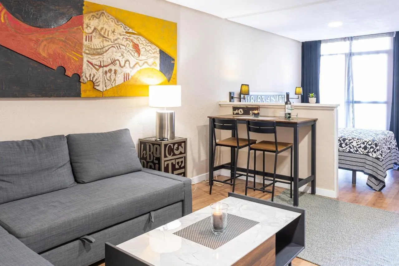 טורמולינוס Nogalera Soul, City Center Apartment By Namaste Elite ספרד